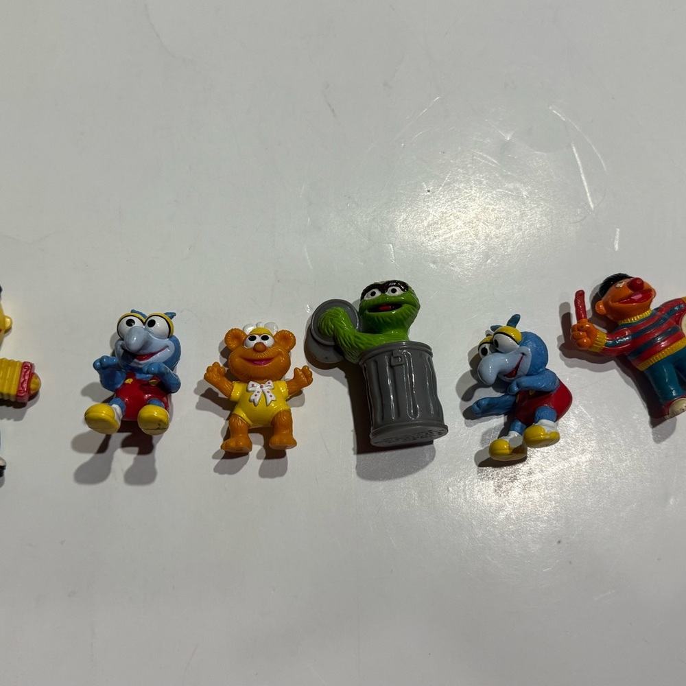 Sesame Street Colorful Action Figure Collection